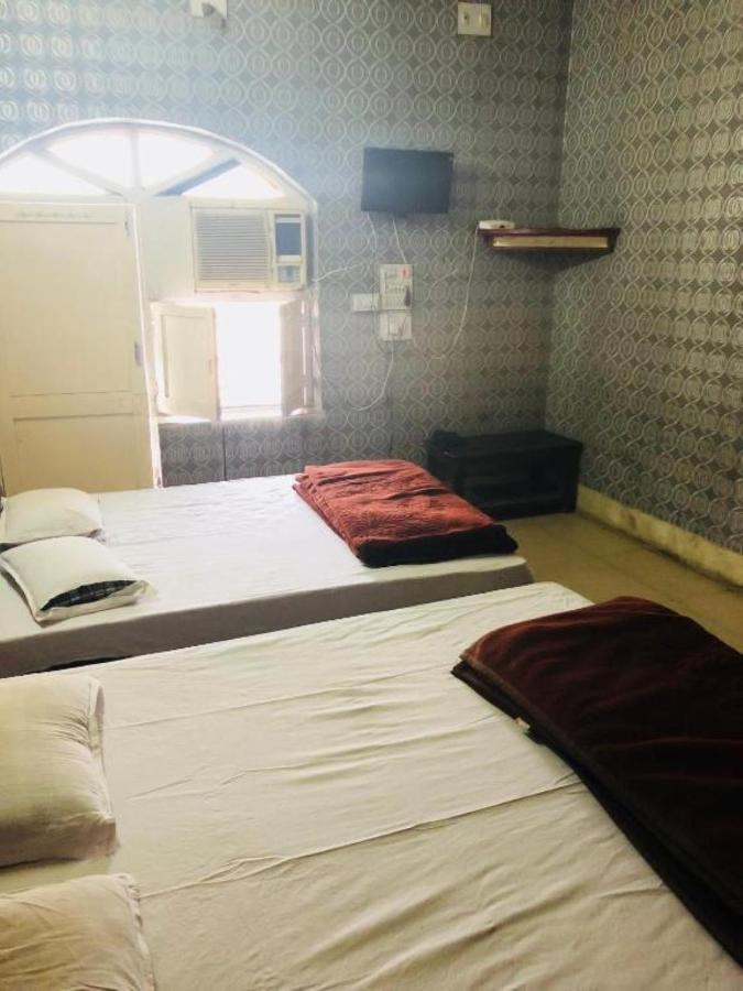 Shivam Hotel, Pali  Bagian luar foto