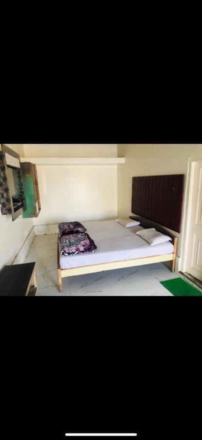 Shivam Hotel, Pali  Bagian luar foto