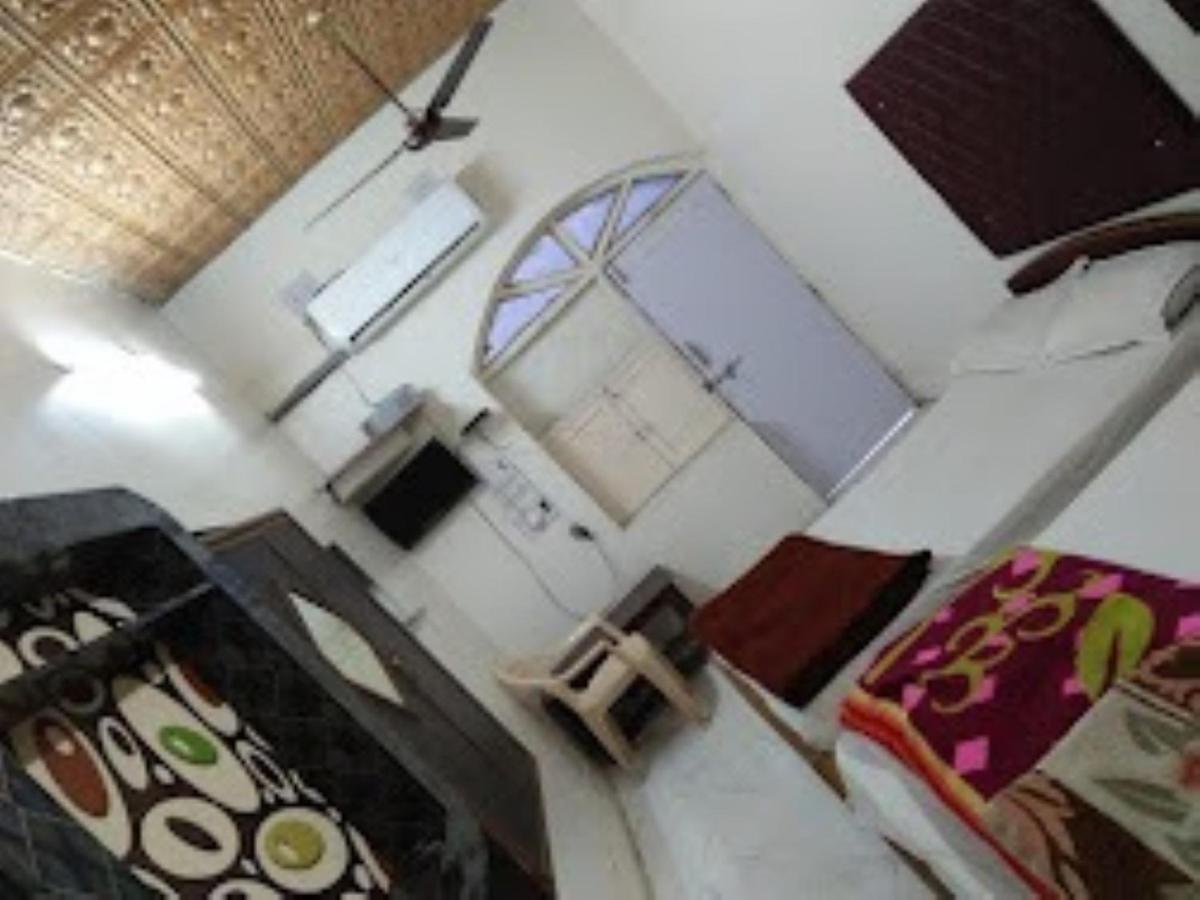 Shivam Hotel, Pali  Bagian luar foto