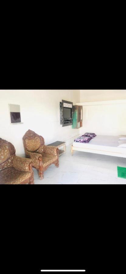 Shivam Hotel, Pali  Bagian luar foto